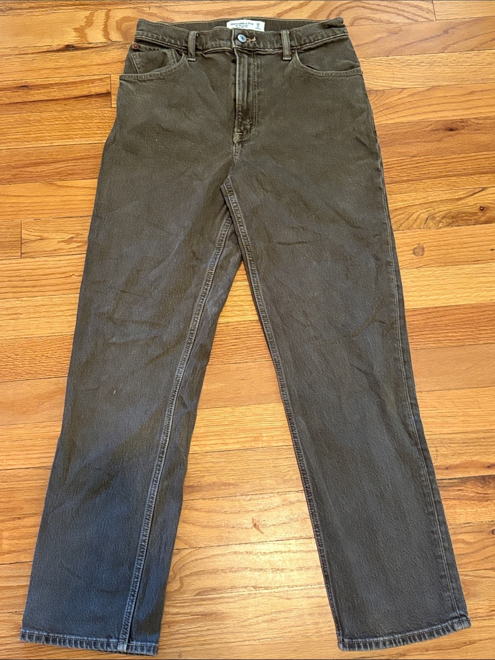 Abercrombie & Fitch Straight Leg Jeans in Olive Brown